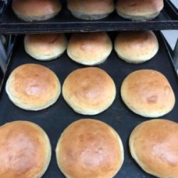 freshly-baked-brioche